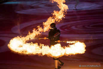 fire-dance-circus-acts-specialist-performers-from-spark-fire-dance-at-art-on-ice-2014