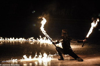 Art on Ice 2014 fire-and-ice-theme-ideas-international-circus-shows-and-stunts-for-theatre-shows