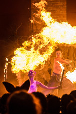 fire performers fire juggler event ideas
